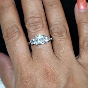 Elegant Sterling Silver Diamonique Princess Cut Women's Ring 5 Stone Size 9